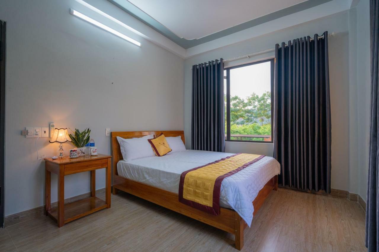 Fami Homestay Phong Nha Exterior foto